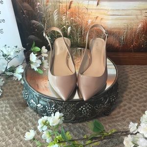 Nine West cute nude kitten heels